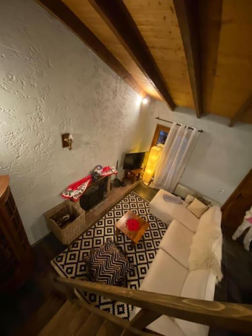 Orino Livadi Mount Villa IV 아라초바 외부 사진