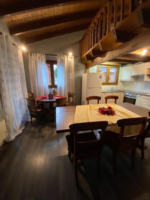 Orino Livadi Mount Villa IV 아라초바 외부 사진